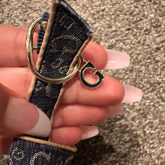 Guess monogram navy gold sandals women’s size 8 - Picture 6 of 6